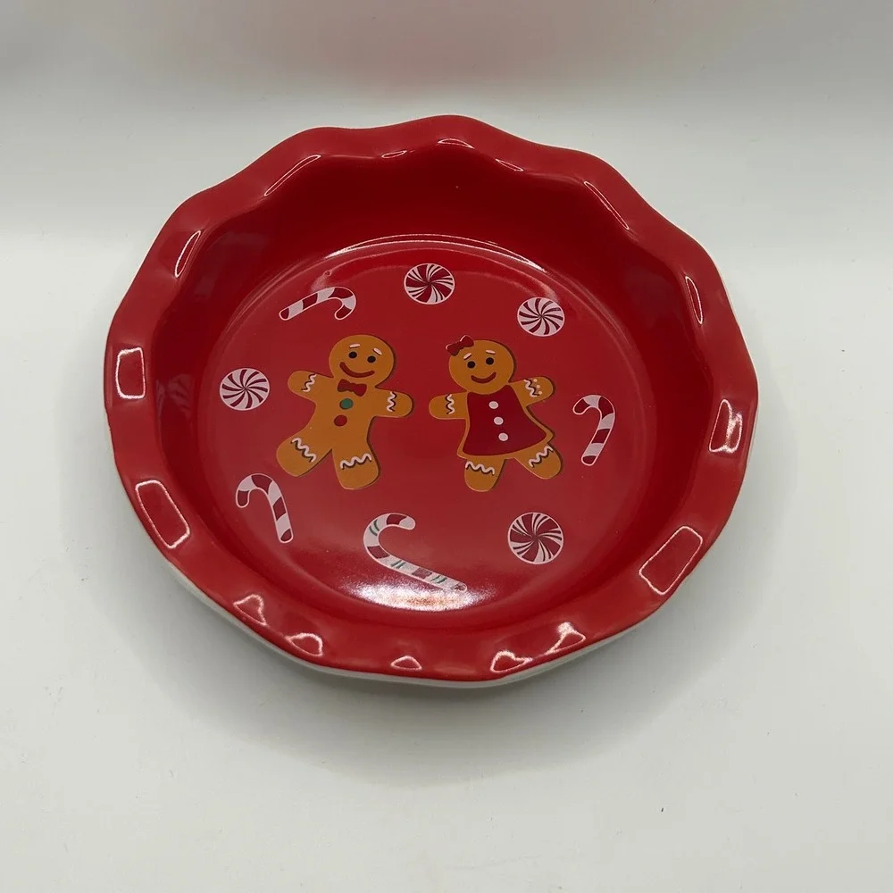 Holiday Time‎ Baking Spirits Bright Gingerbread Man Pie Plate Christmas Set